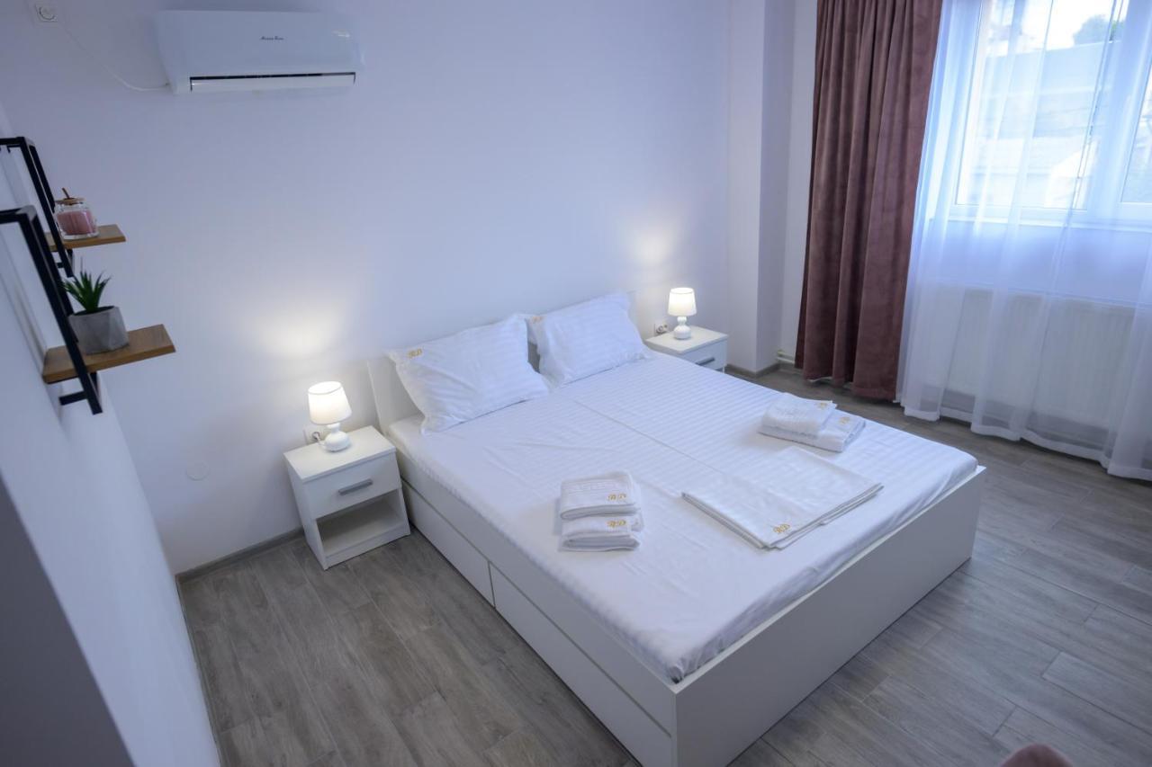 Vila Rd Hotel Констанца Екстериор снимка