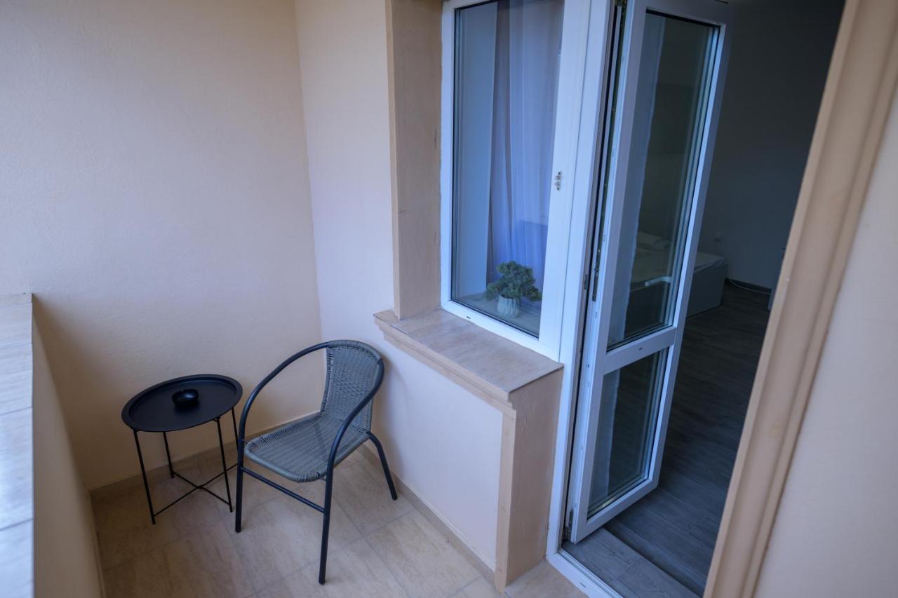 Vila Rd Hotel Констанца Екстериор снимка