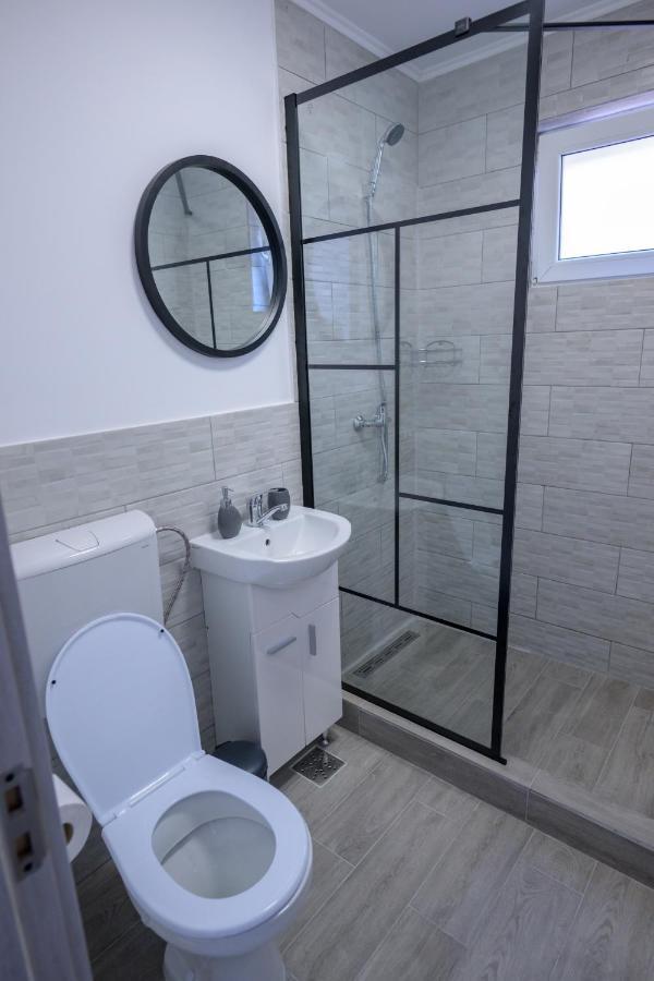 Vila Rd Hotel Констанца Екстериор снимка